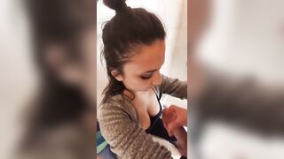 TROIA NAPOLETANA SBORRATA SULLE TETTE