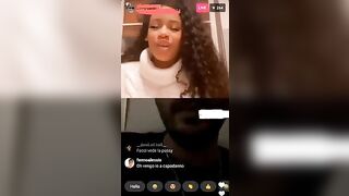 AMICI GUARDATE CHE TETTE CHE HA !