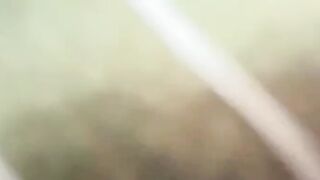 Mia moglie ANITA mi succhia il cazzo mentre guido