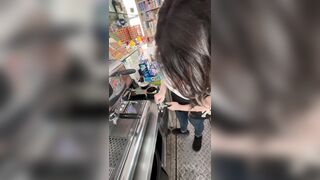 LA BARISTA TETTONA PUGLIESE...