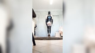 Anteprima del video: Travestito in passerella