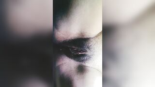 Vuoi sborrare anche tu su mia moglie ?!