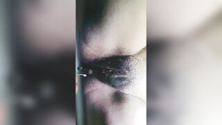 Vuoi sborrare anche tu su mia moglie ?!