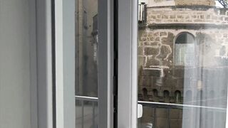 NUDA SUL BALCONE A NAPOLI..