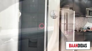 Giovane battona brasiliana