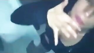 Alla bocchinara un cazzo solo non basta !