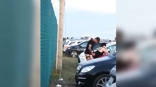 Sgamati a scopare al parcheggio pubblico