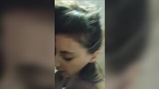 Lei che me lo succhia