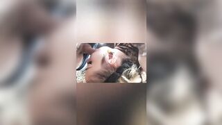 Fidanzata esperta nei pompini