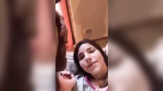 Glielo sbatto in faccia