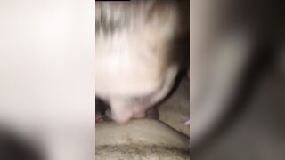 DIO BONO come sa succhiarlo questa biondina italiana