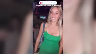 Biondina italiana fica in discoteca