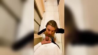 BIONDA ITA Ha voglia del cazzo SINO IN GOLA