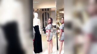 Malena la puttana va a fare shopping