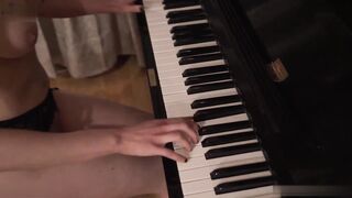 Dollscult Melody Squirt