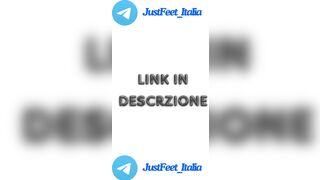 Sega con piede su le palle e sborrata finale