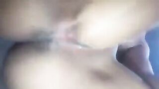 La mia amica si masturba fino a venire