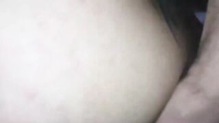 Le riempio il culo di sborra e gode.