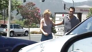 Mia,  milf puttanona inculata dal puttaniere