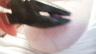 Giochi con capezzoli