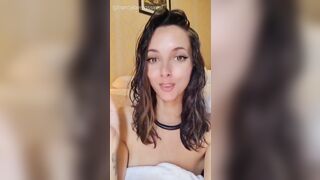 Mi sono fatta un fan di Tinder e aveva proprio una grande sorpresa