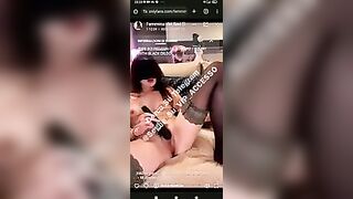 Femmina del sud si masturba in diretta