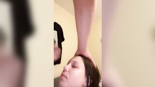 Teen sborrata in faccia