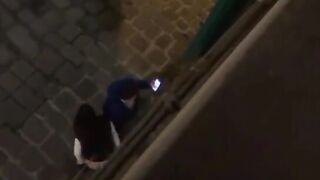 Stai zitto ti devi solo vergognare a scopartela ubriaco per strada