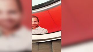 Le piace fare shopping senza slip