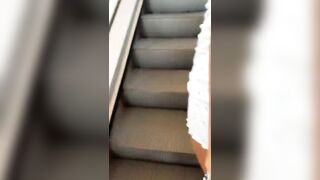 Le piace fare shopping senza slip