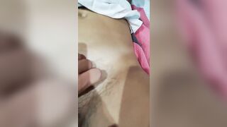 Gioco con la fica pelosa di mia moglie Giorgia