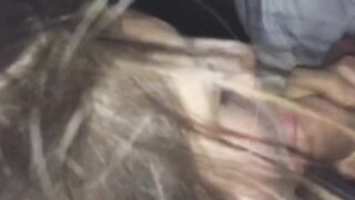 Che schifo - Lo succhia al fidanzato e si sputa sulle tette