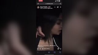 Violetta pompino e ditalino in diretta