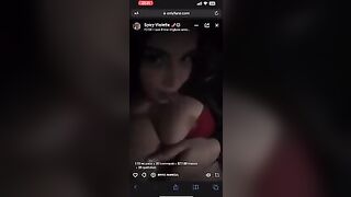 Violetta pompino e ditalino in diretta