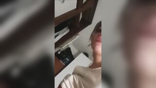 Fai piano in culo fa male - Primo anale fidanzata