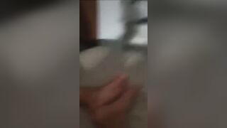 Fai piano in culo fa male - Primo anale fidanzata