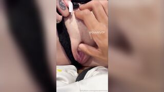 Fidanzata troia scopata a pecorina e sditalinata