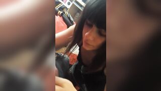 Succhialo piano piano molto lentamente piccola