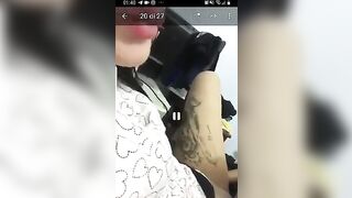 Porca napoletana si fa leccare la fica