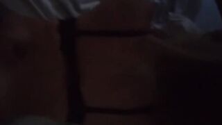 Cosa vuoi? Un cazzone che mi scopa forte