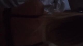 Cosa vuoi? Un cazzone che mi scopa forte