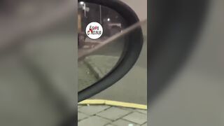 Coppia esibizionista scopa a Reggio di fronte al Mc Donalds