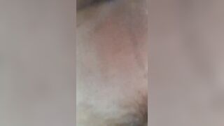 MAMMA quanto adora SUCCHIARE il mio uccello !