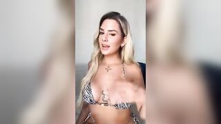 Giulia e i 5 errori da non fare quando fai una sega