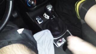 Pompino in auto fidanzata 18 enne