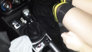 Pompino in auto fidanzata 18 enne