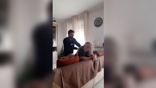 Anteprima del video: Devi scoparmi forte bravo