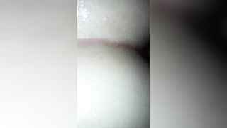 Il mio cazzo soddisfa il suo culo voglioso