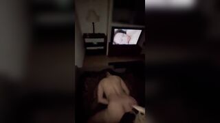 Glielo sbatto tutto in culo alla zoccola