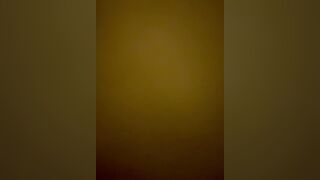 Mia moglie con il suo giocattolo